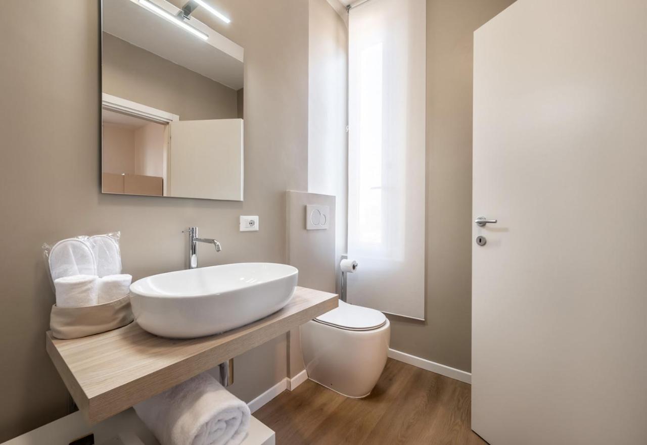 Emilia Suite Essence Módena Exterior foto